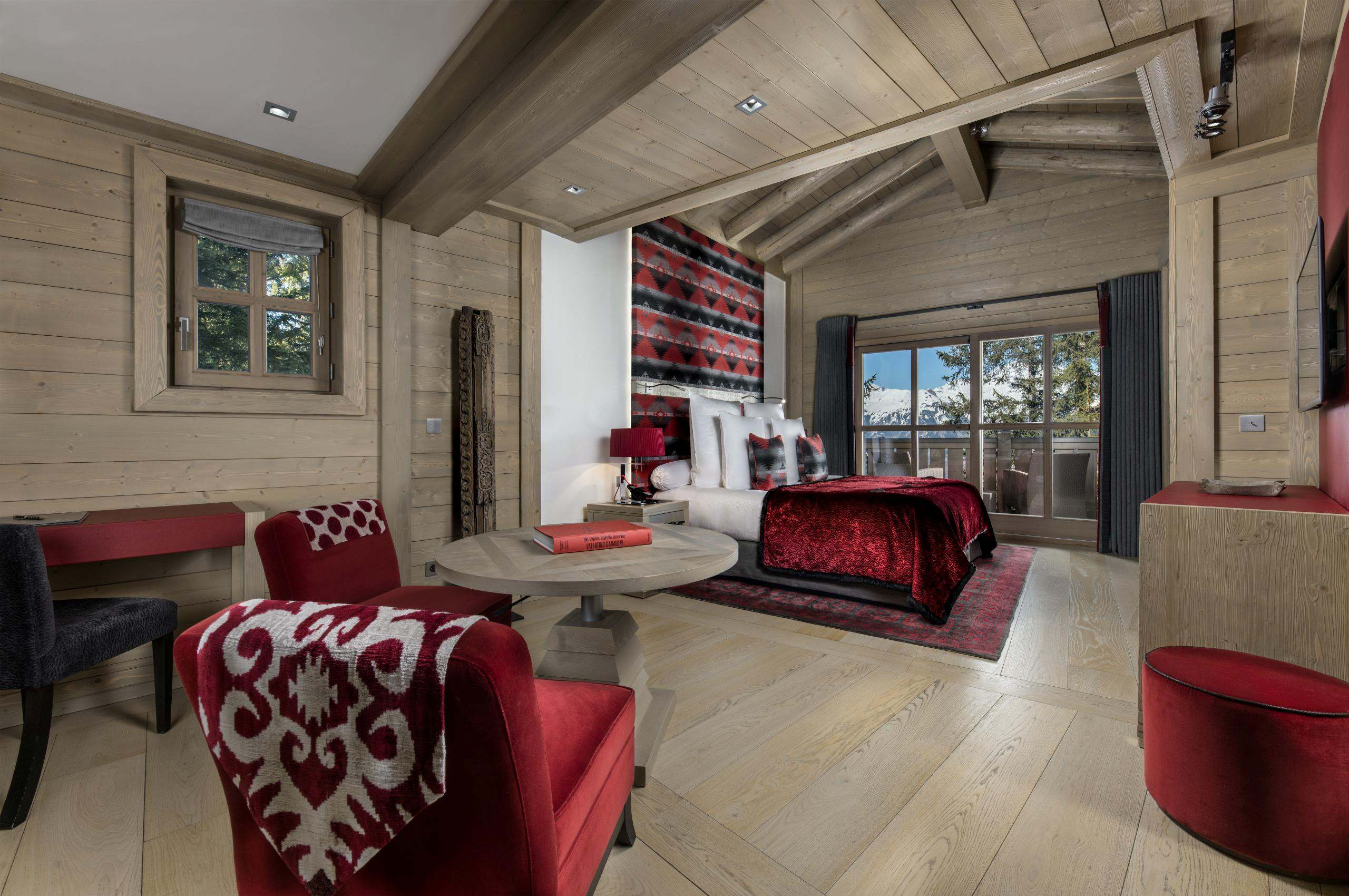 chalet-olympe-bedroom-mountain-view-modern-alpine-design-luxury-courchevel1850