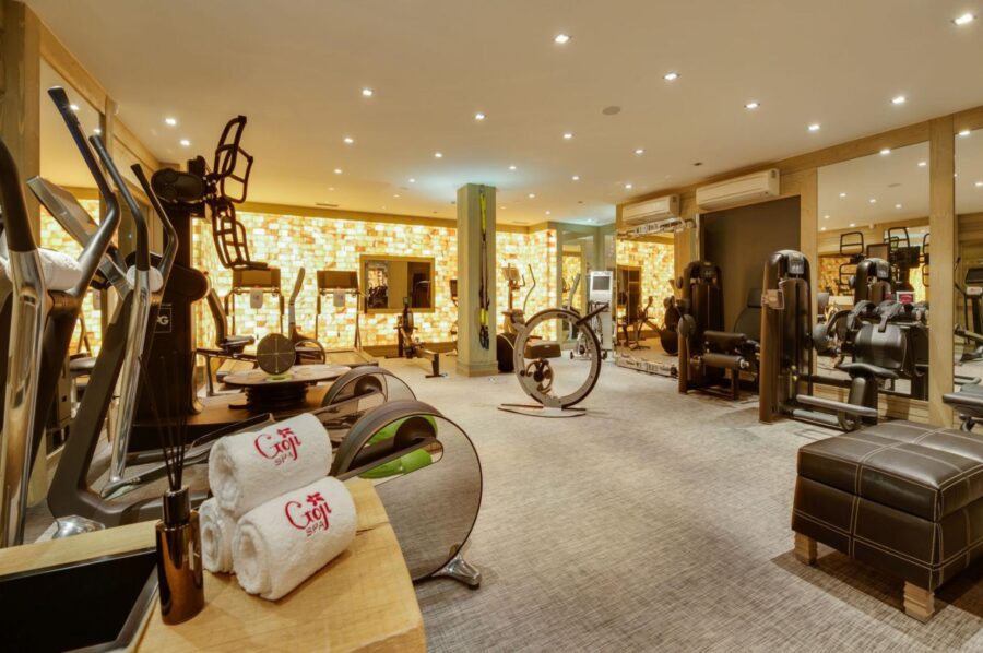 chalet-olympe-k2palace-gym-equipment-fitness-wellness-luxury-courchevel