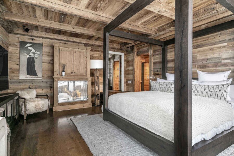 chalet-pearl-bedroom-spacious-luxury-modern-alpine-design-courchevel-1850