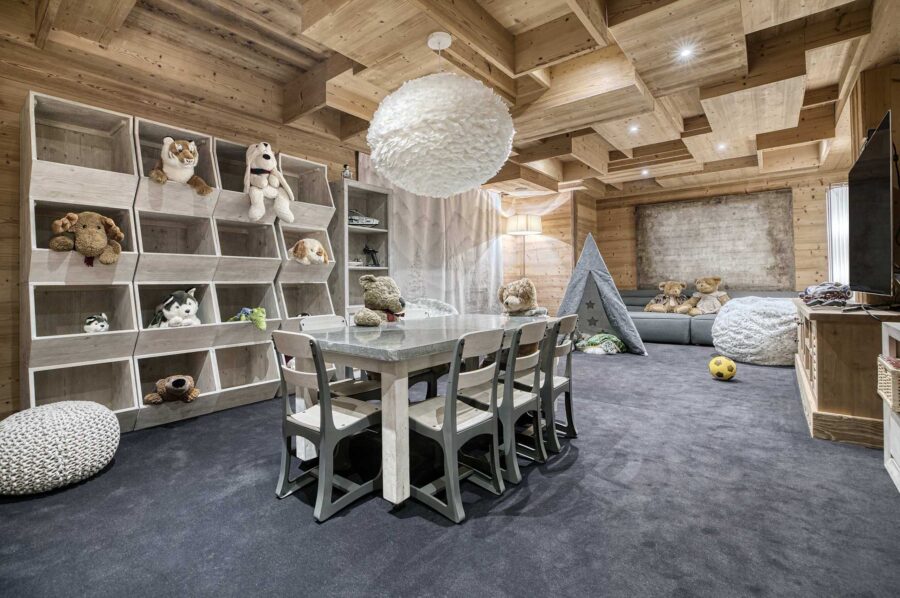 chalet-pearl-kidsroom-playroom-familyholiday-luxury-retreat-courchevel-1850