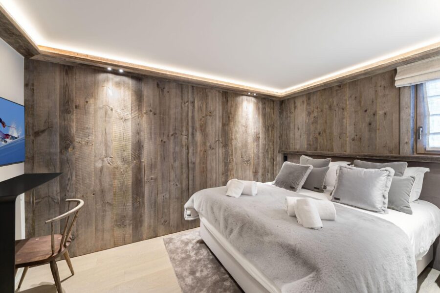 chalet-rosa-bedroom-stylish-alpine-luxury-interior-rental-retreat-courchevel1850