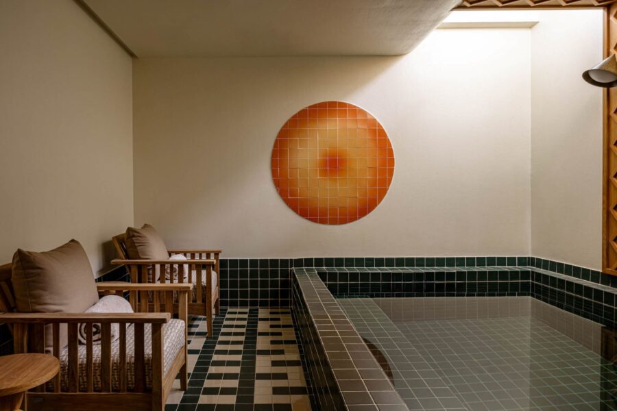 chalet-sabrina-indoor-swimmingpool-spa-relaxation-luxury-wellness-interior-design-megeve