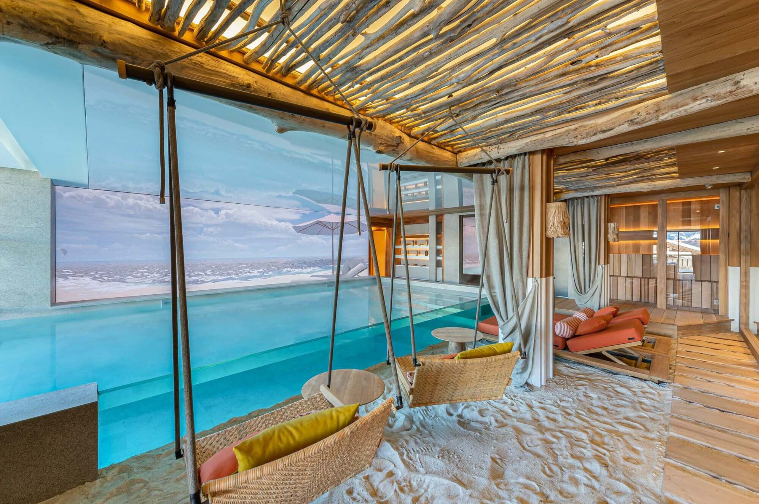 chalet-wintrelle-indoorpool-wellness-beach-style-unqiue-design-luxury-interiors-courchevel1550