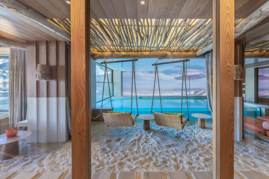 chalet-wintrelle-spa-relaxation-area-indoorpool-wellness-beach-style-sand-paradise-retreat-luxury-courchevel1550