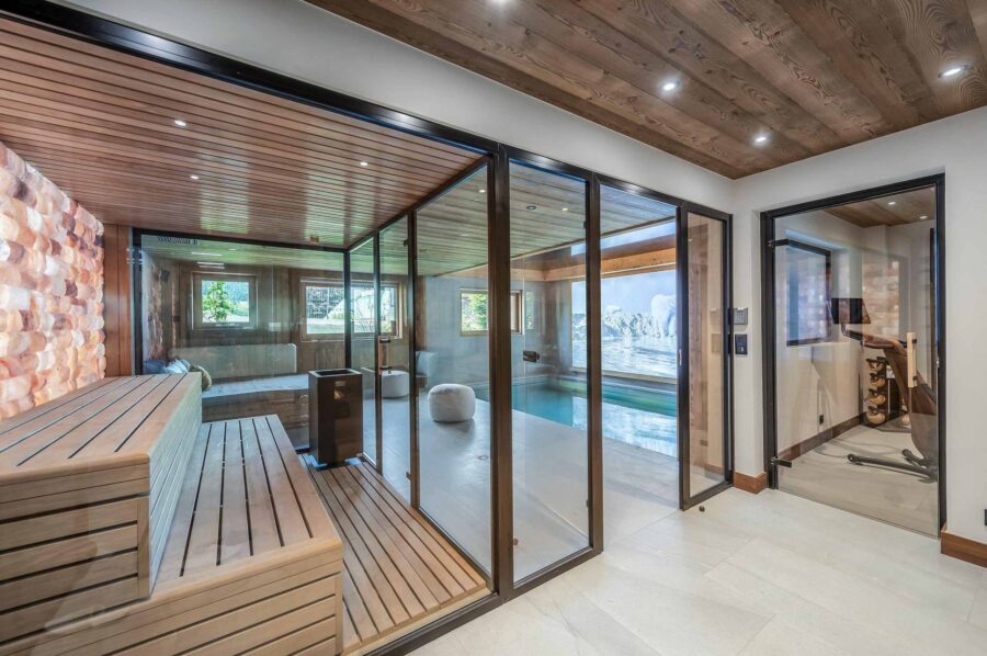chalet-wynn-spa-indoorpool-gym-sauna-wellness-fitness-luxury-rental-retreat-megeve