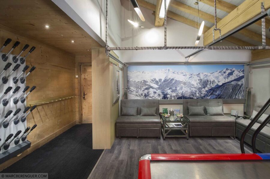 gamesroom-skiroom-bootroom-modern-courchevel1850-luxury-chalet-rochel-27