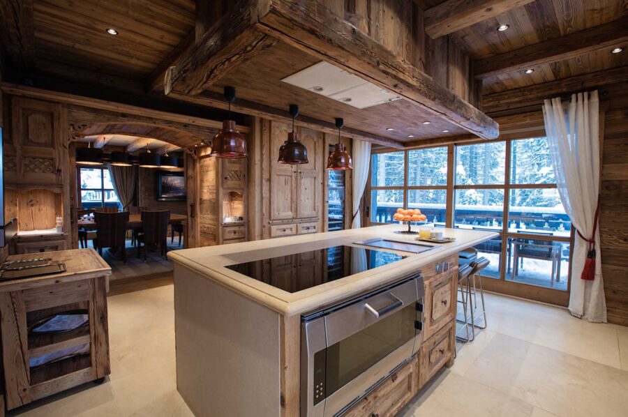 kitchen-modern-alpine-design-scenicviews-courchevel1850-luxury-chalet-edel