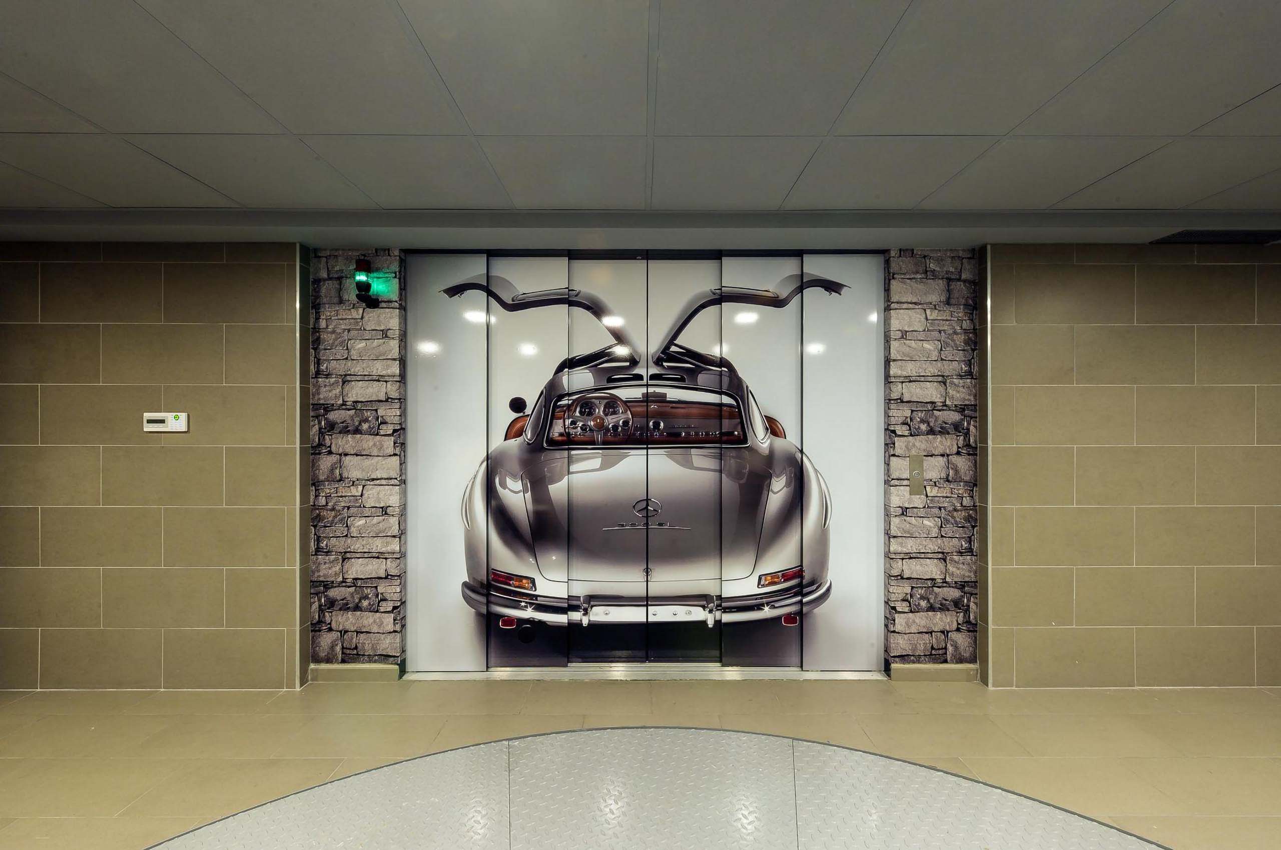 lift-garage-courchevel1850-luxury-chalet-Kelly-27