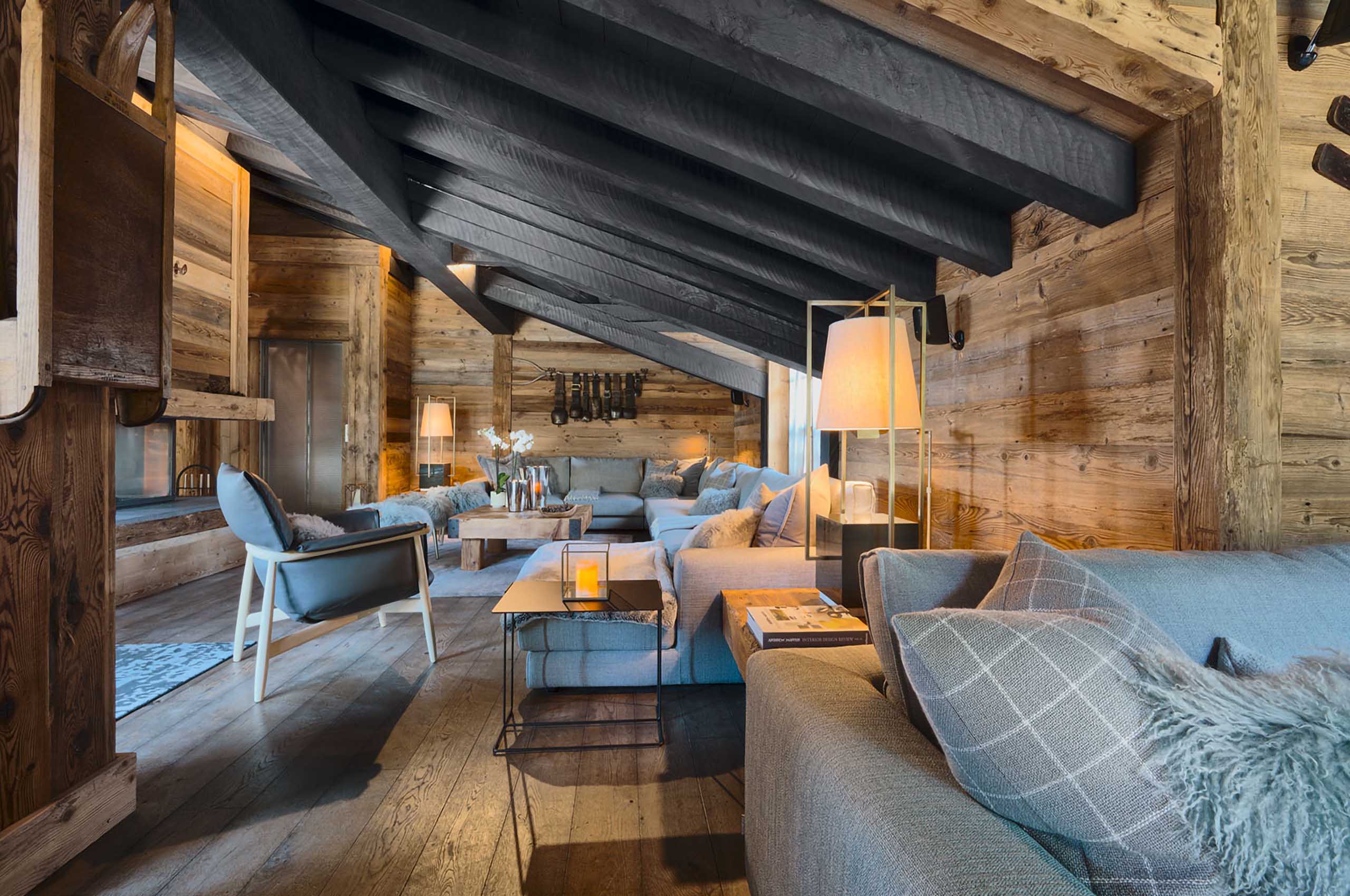 livingroom-alpine-design-cosy-fireplace-courchevel1850-luxury-chalet-chateau