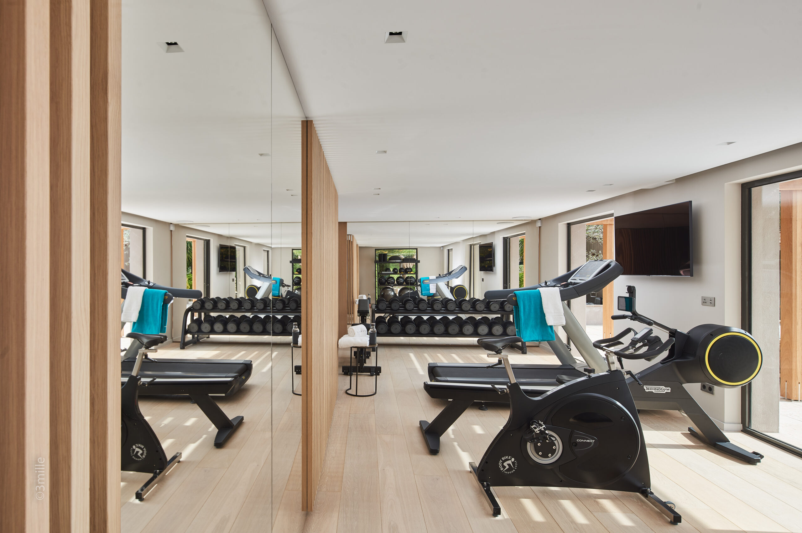 villa-cadenza-gym-workout-fitness-luxury-cannes