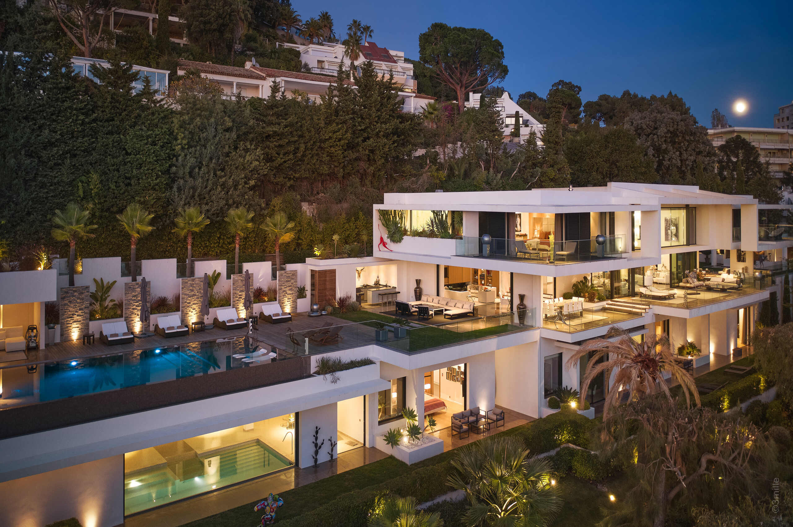 villa-caliope-mainpage-modern-luxury-paradise-cannes