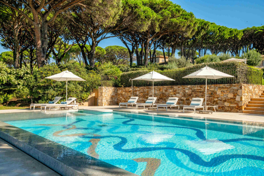 villa-cannelle-pool-garden-luxury-rental-retreat-sttropez