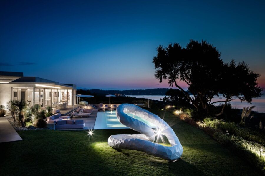 villa-caroline-exterior-night-swimming-pool-garden-luxury-rental-retreat-sea-view-ramatuelle