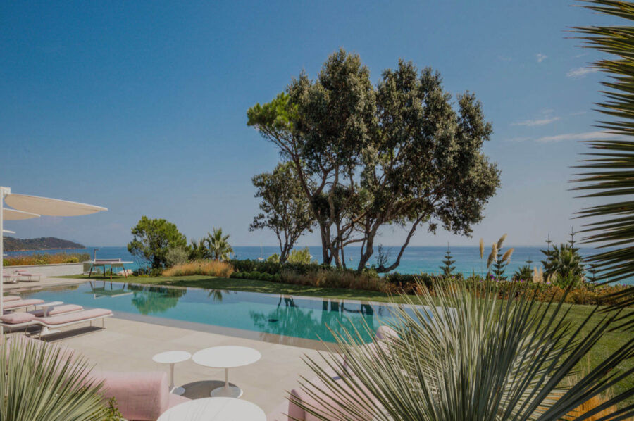 villa-caroline-pool-garden-seaview-luxury-rental-retreat-sttropez