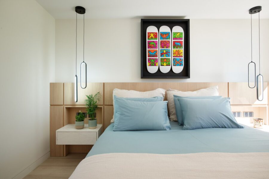 villa-casa-bedroom-modern-stylish-fun-luxury-design-ramatuelle