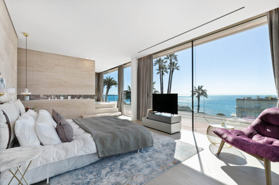 villa-cecilia-bedroom-seaview-modern-luxury-design-cannes