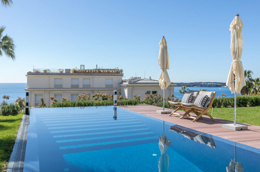 villa-cecilia-infinitypool-heatedpool-oceanview-frenchriviera-luxury-cannes