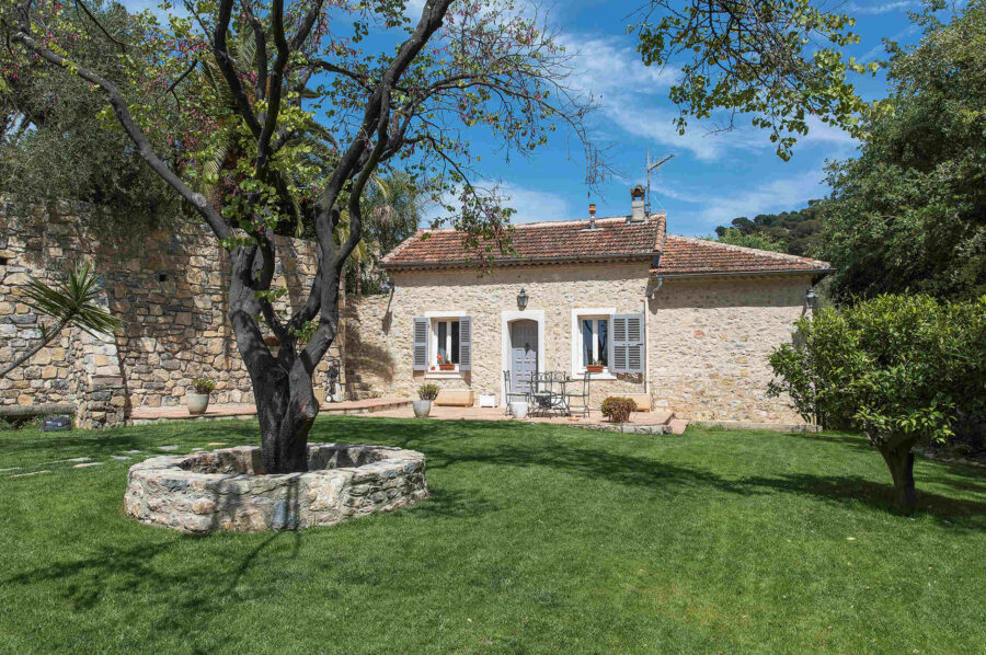 villa-cheyenne-garden-annex-cottage-stone-charming-cannes