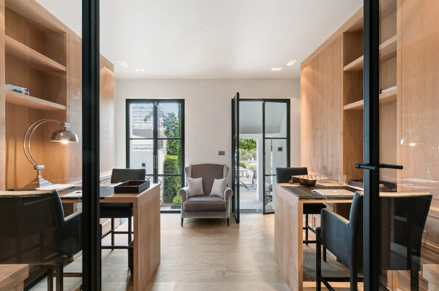 villa-cosma-office-desk-luxury-spacious-modern-design-cannes