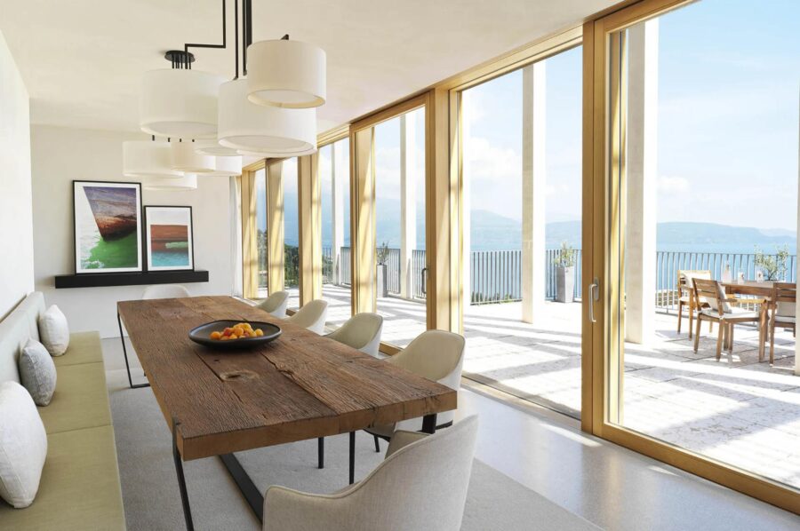 villa-karina-dining-room-terrace-scenic-lake-views-elegant-interiors-luxury-lakegarda
