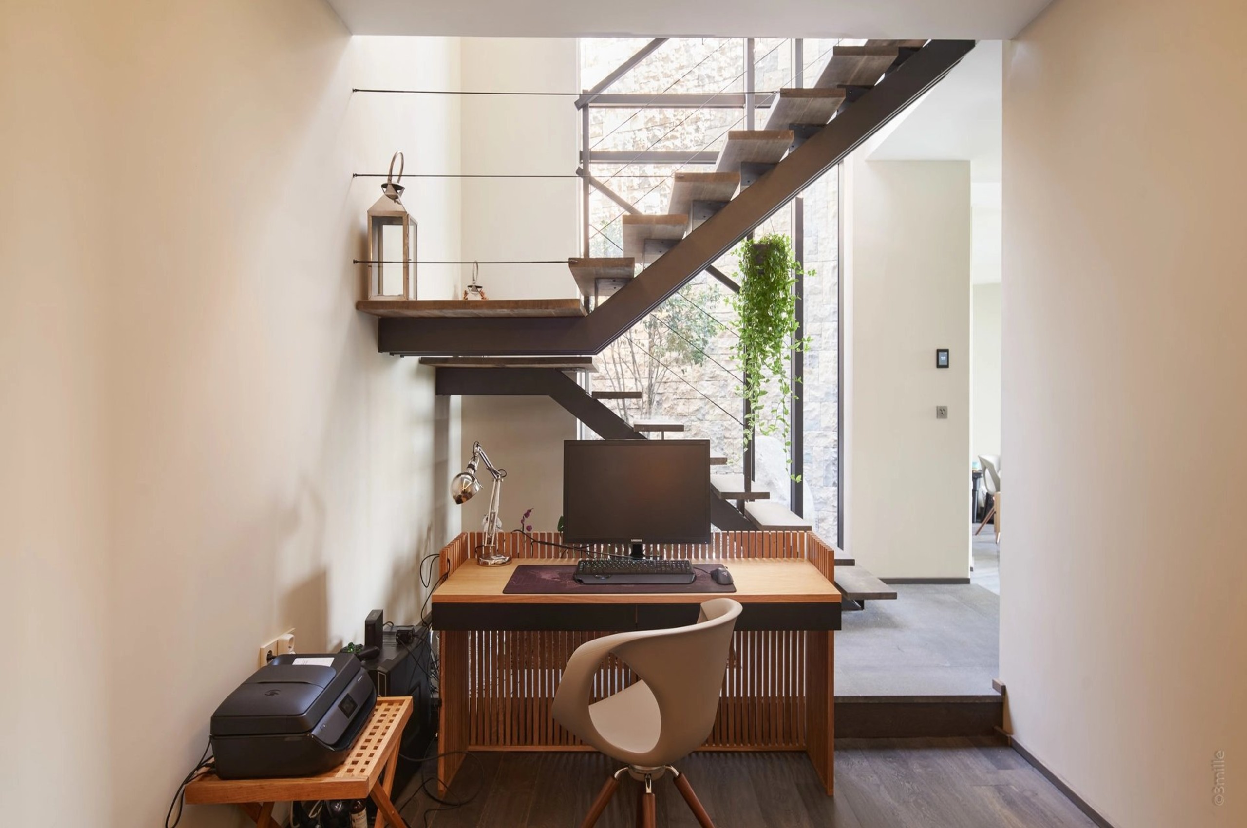 villa-mabel-office-staircase-modern-unique-mougins
