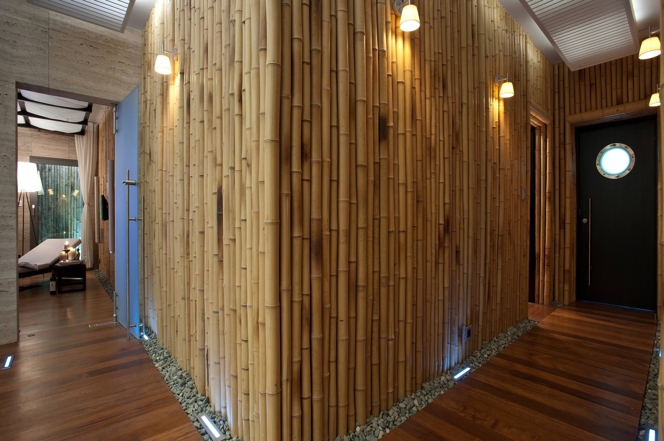 villa-maddisen-hallway-bamboo-naturalmaterials-unique-bespoke-design-mougins