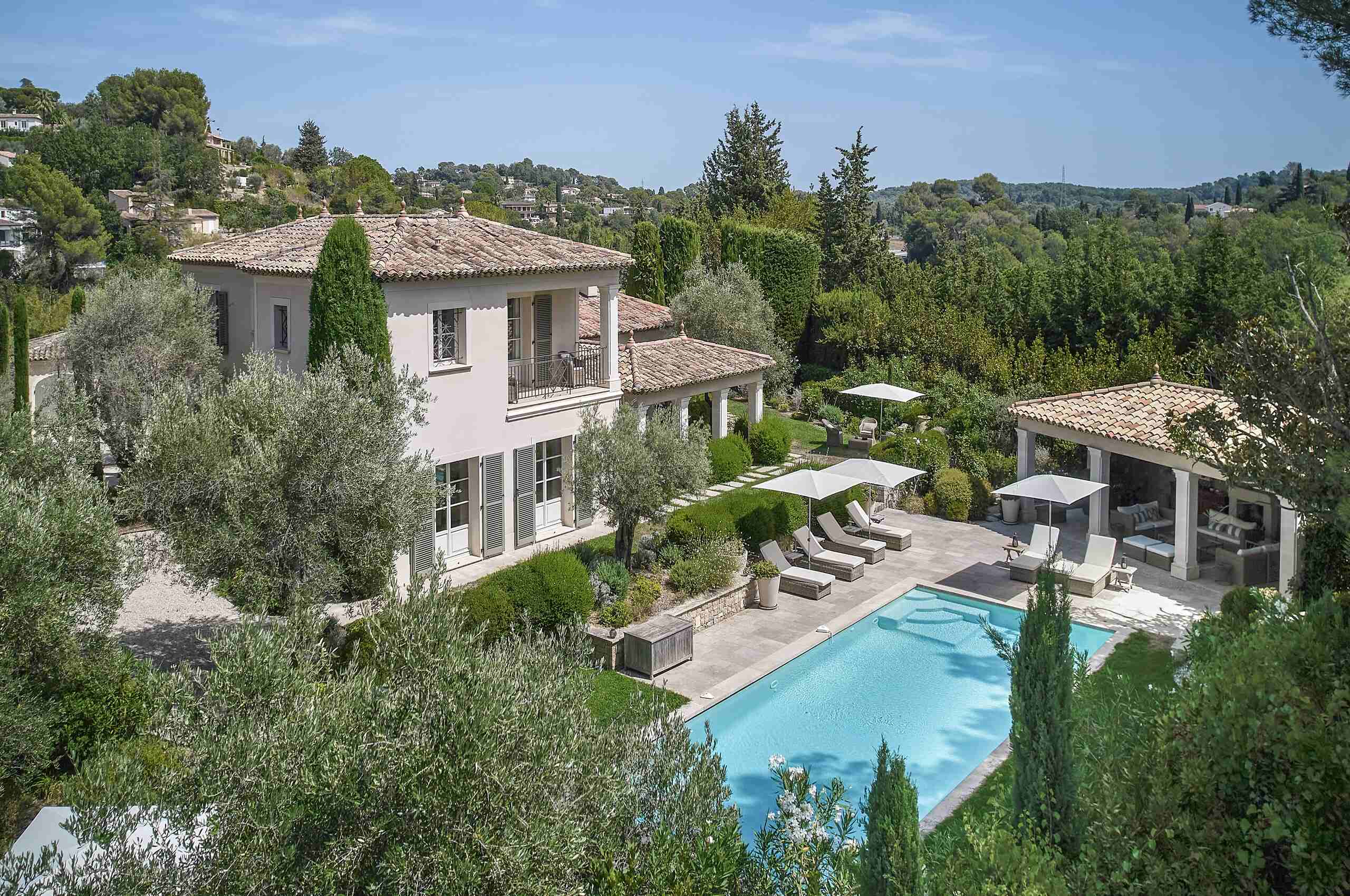 villa-mila-exterior-luxury-retreat-paradise-frenchriviera-mougins