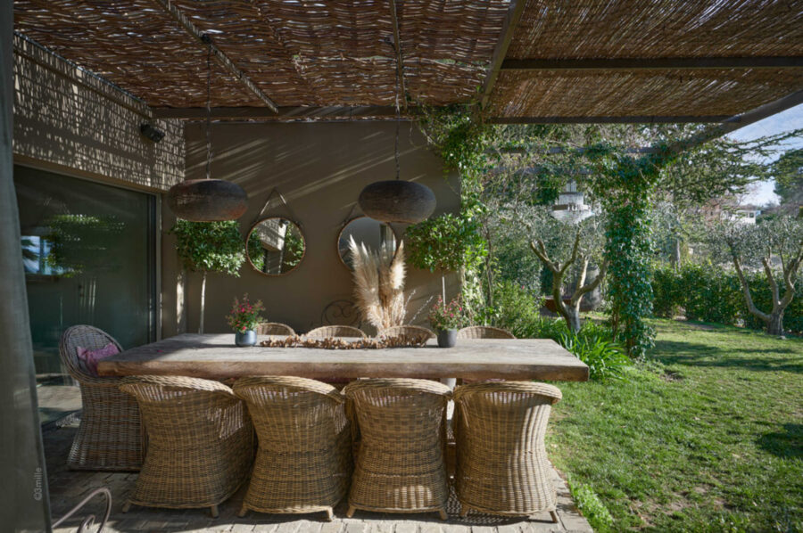 villa-mirabelle-outdoordining-nature-chraming-mougins