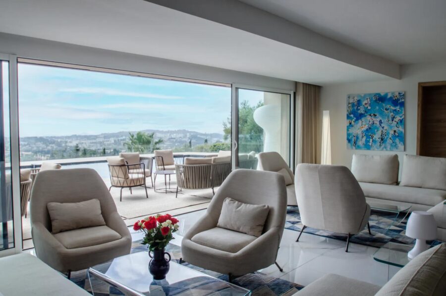 villa-mirelle-living-room-scenic-views-luxury-mougins