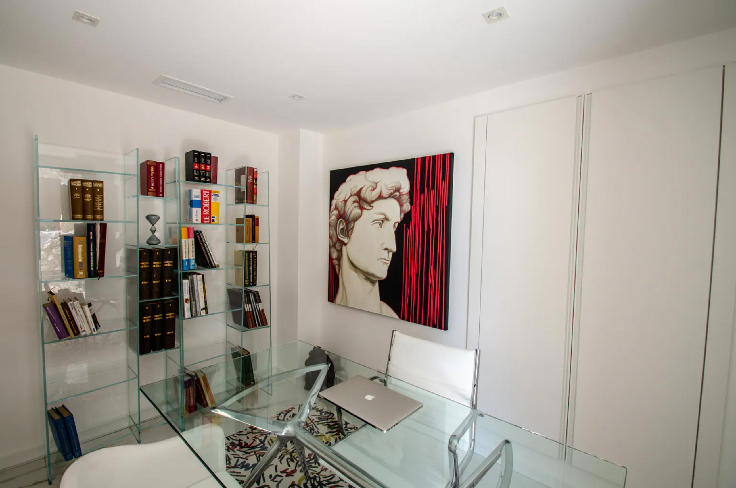 villa-mirelle-office-workspace-artwork-luxury-mougins