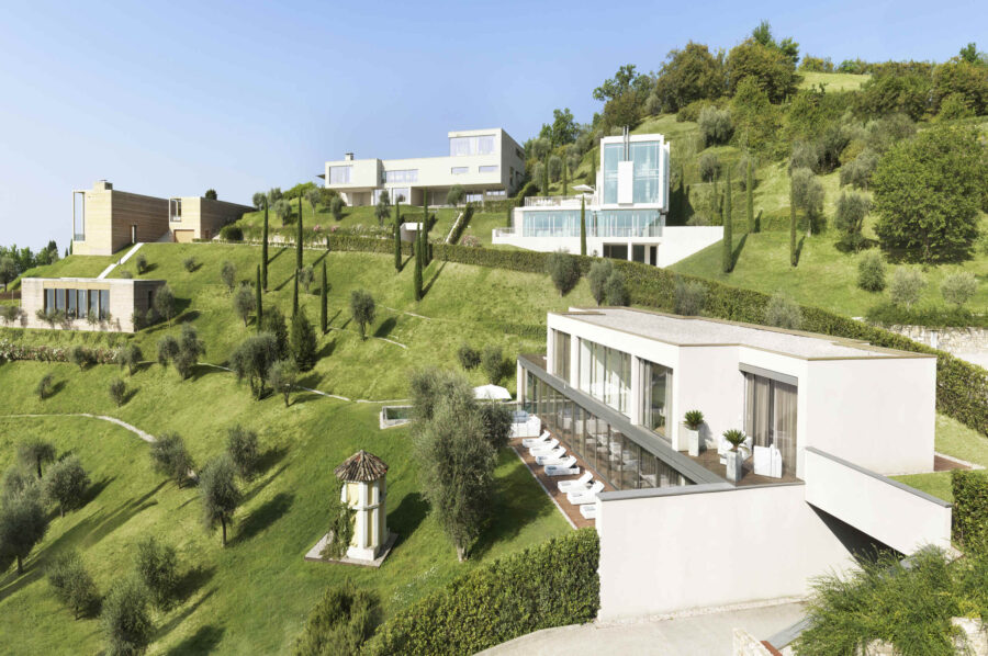 villa-nori-exterior-luxury-elegant-architecture-lakegarda