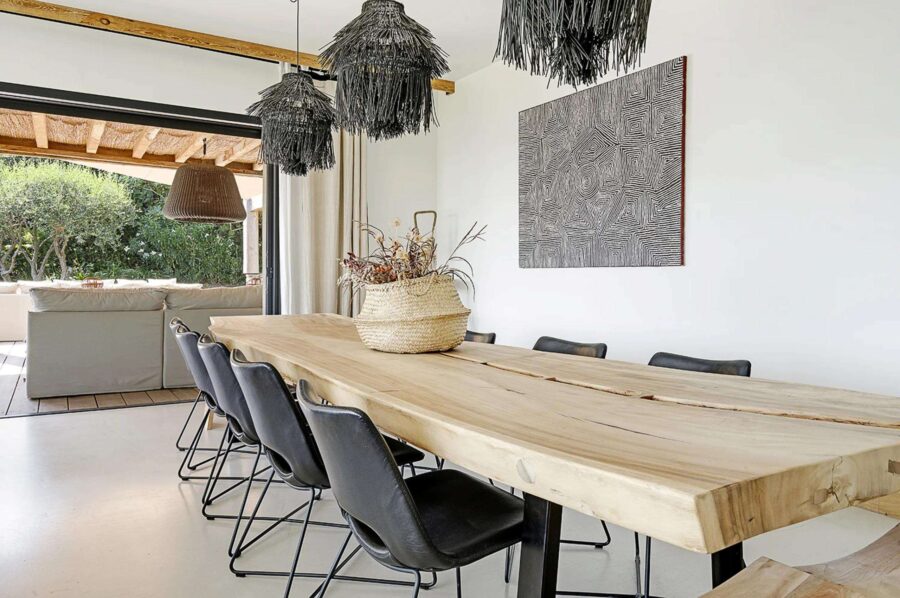 villa-tori-dining-room-serene-design-luxury-sttropez