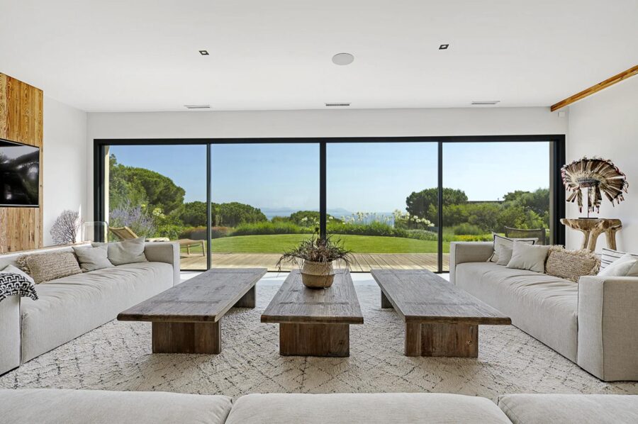 villa-tori-living-room-garden-views-elegant-design-luxury-sttropez