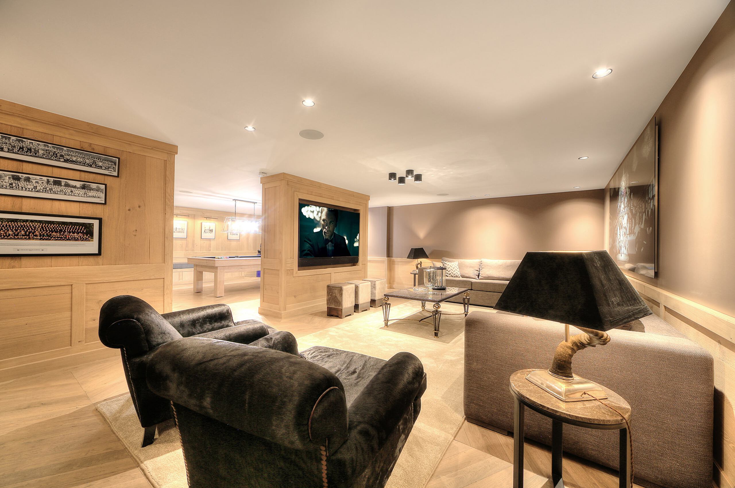 Chalet-Izabelle-gamesroom-lounge-hosting-bar-luxury-rental-megeve