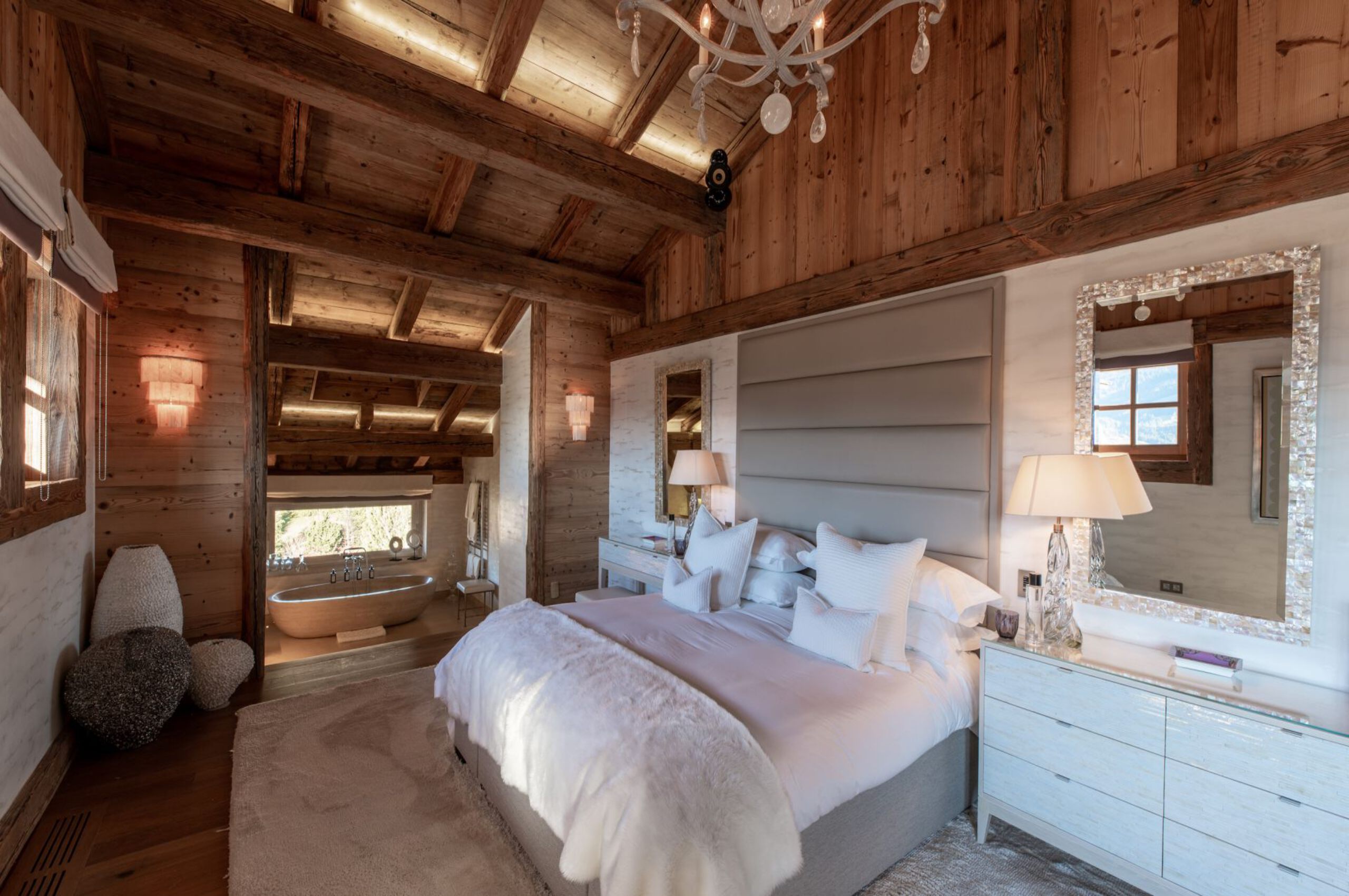 chalet-aliah-bedroom-elegant-alpine-interior-ensuite-bathroom-luxury-rental-retreat-megeve