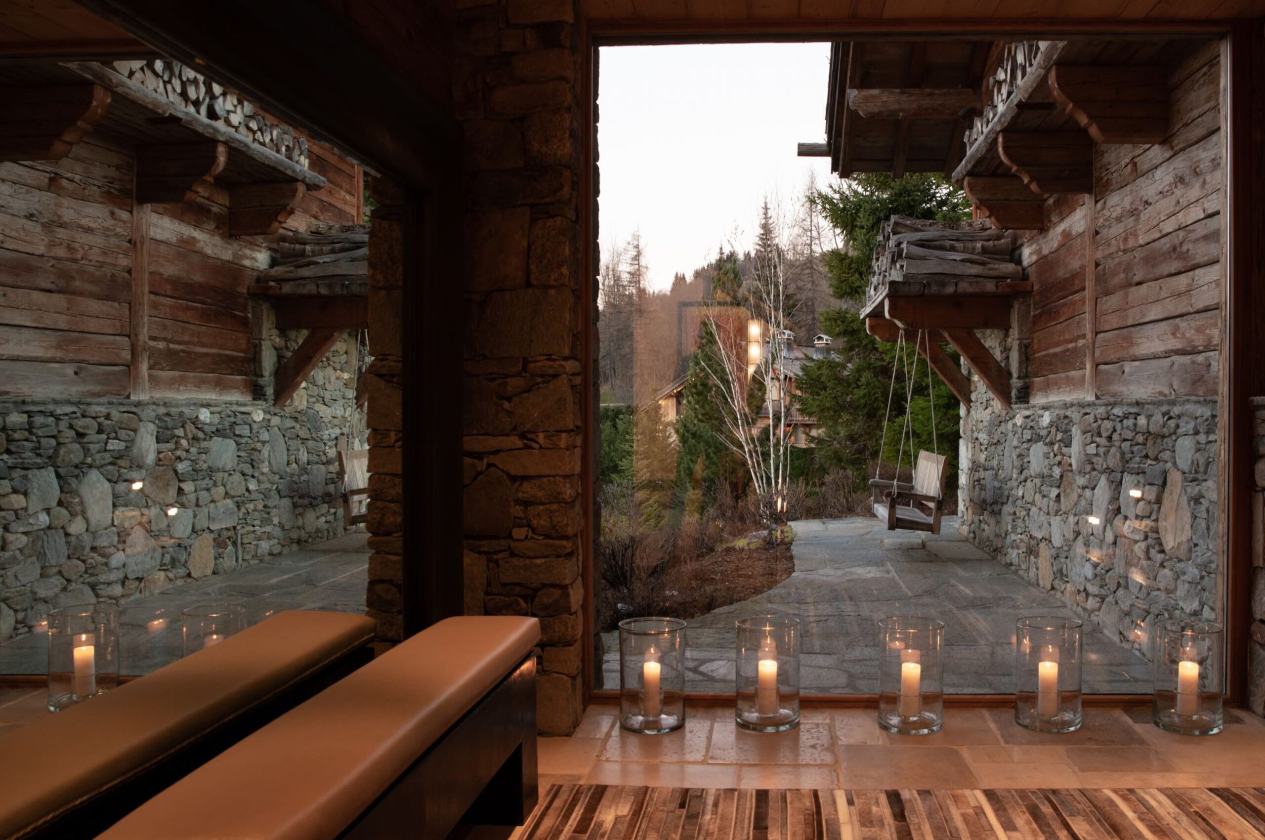 chalet-aliah-hallway-entrance-swingseat-luxury-alpine-retreat-megeve