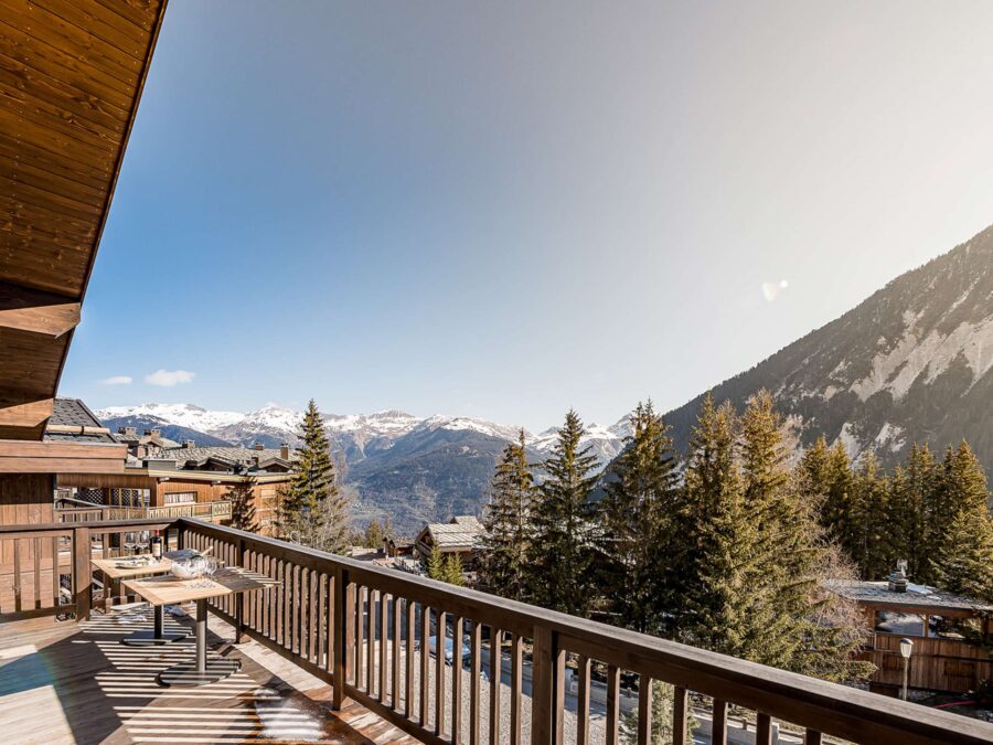 chalet-bea-balcony-mountain-views-luxury-rental-retreat-courchevel1650