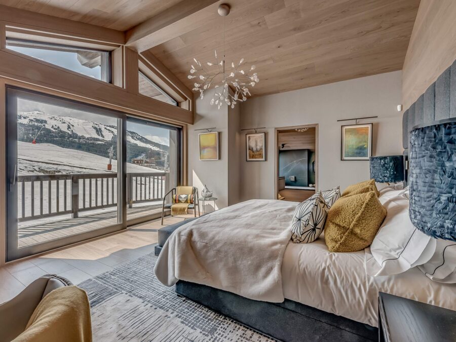 chalet-bea-bedroom-slope-mountain-view-elegant-spacious-ensuite-luxury-design-courchevel1650