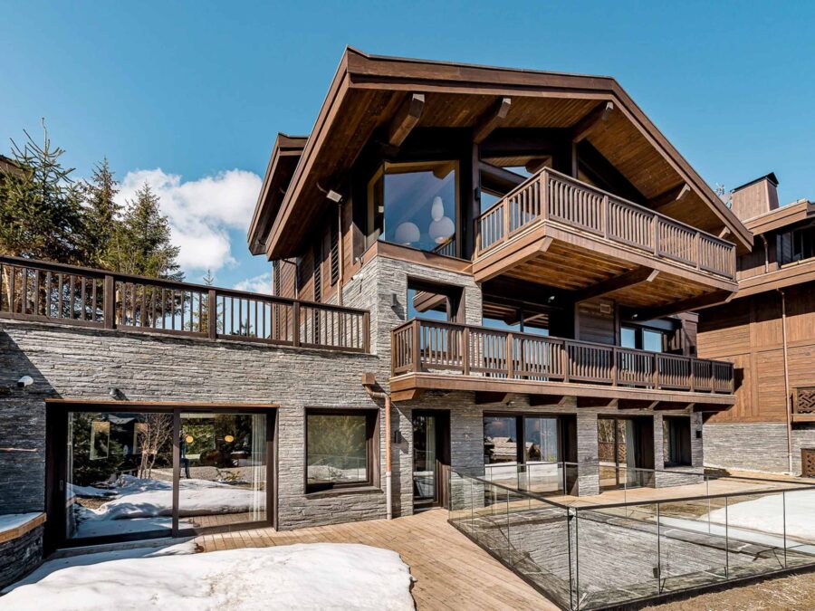 chalet-bea-exterior-day-winter-luxury-rental-retreat-courchevel1650