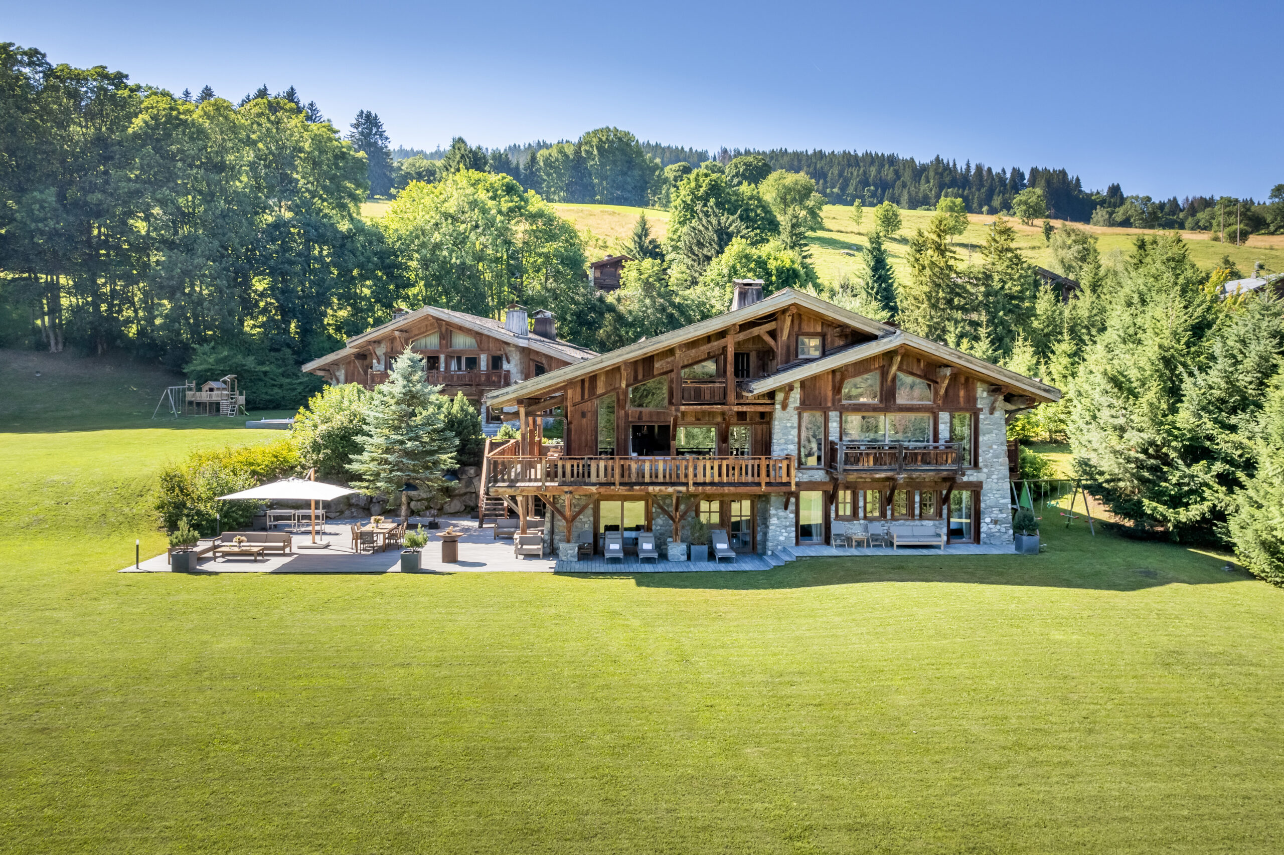 chalet-deuce-exterior-summer-day-remote-luxury-rental-retreat-megeve