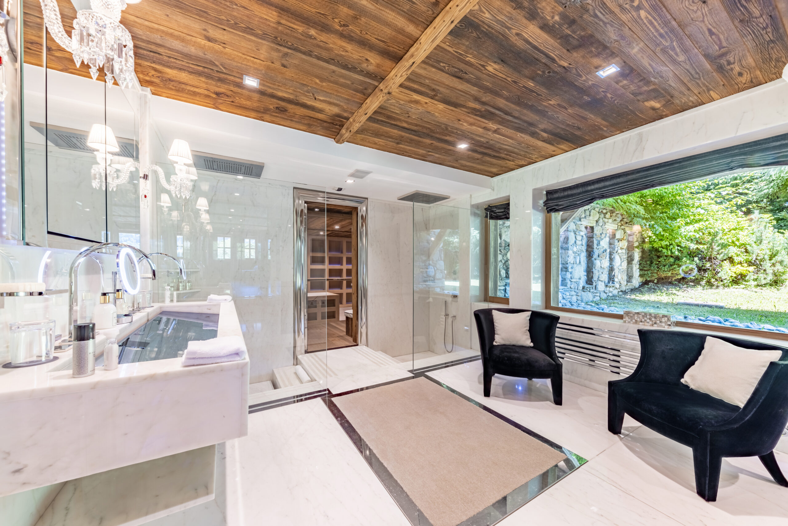 chalet-deuce-master-ensuite-doublesink-marble-luxury-alpine-design-megeve