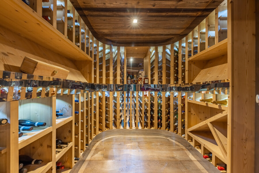chalet-deuce-winecellar-hosting-entertainment-luxury-interiors-megeve