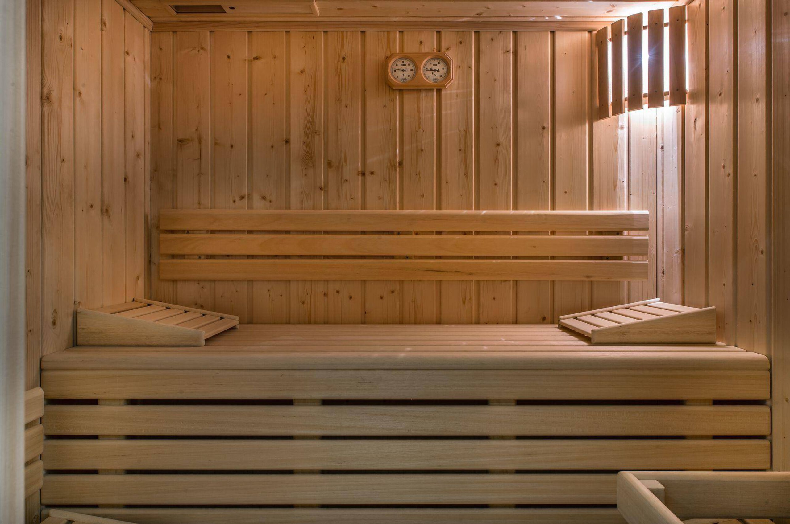 chalet-malorie-sauna-spa-relax-wellness-retreat-luxury-megeve