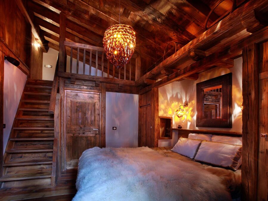 chalet-margot-bedroom-traditional-alpine-interiordesign-luxury-vald'isere