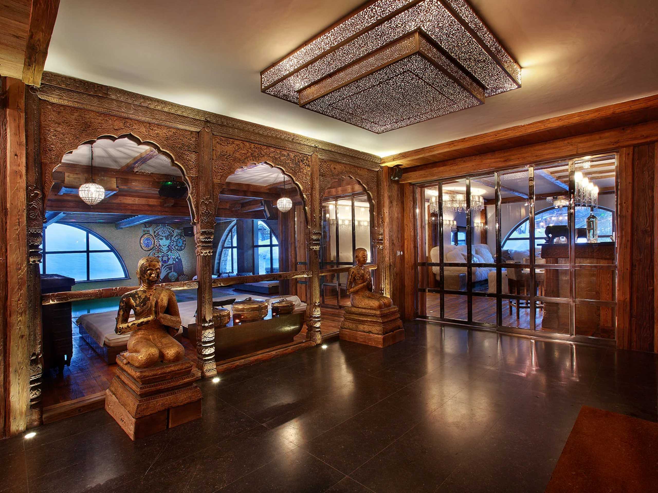 chalet-margot-entrance-wellness-area-luxury-rental-retreat-vald'isere