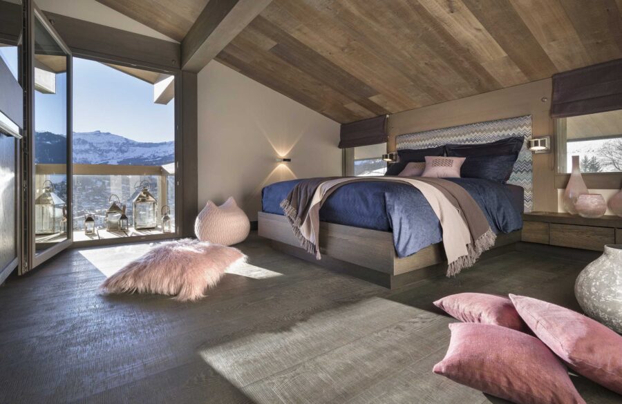 chalet-marianne-bedroom-mountain-views-elegant-stylish-modern-luxury-design-megeve