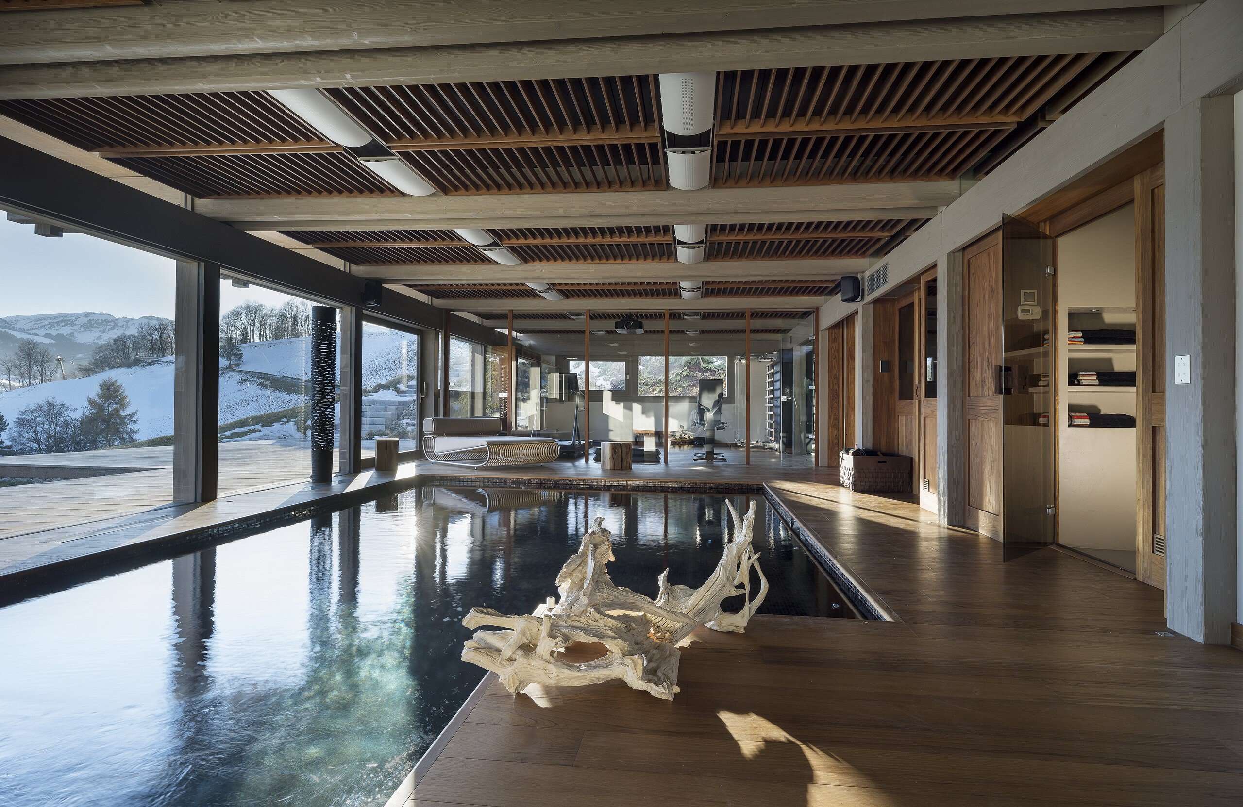 chalet-marianne-indoor-swimmingpool-spa-relaxation-wellness-alpine-views-luxury-megeve