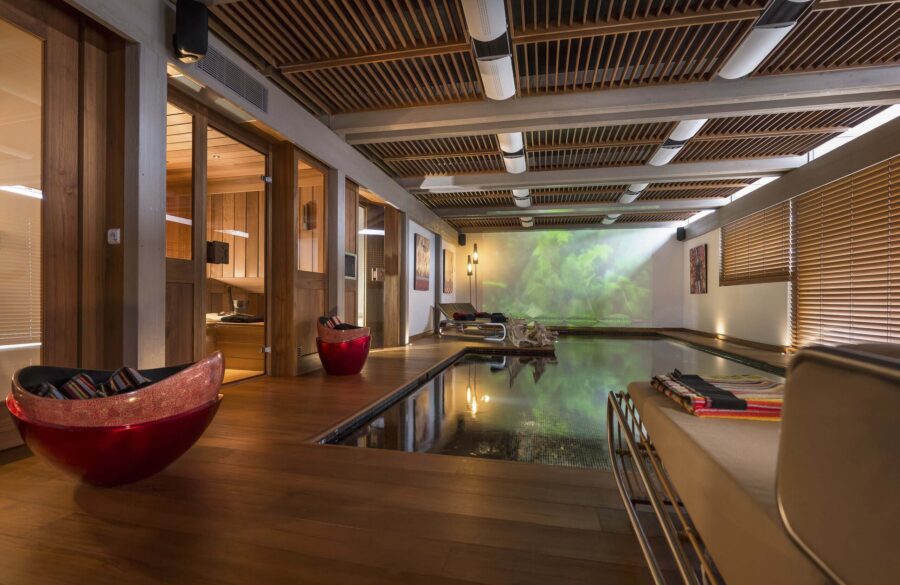 chalet-marianne-spa-indoor-swimmingpool-wellness-relaxation-luxury-megeve