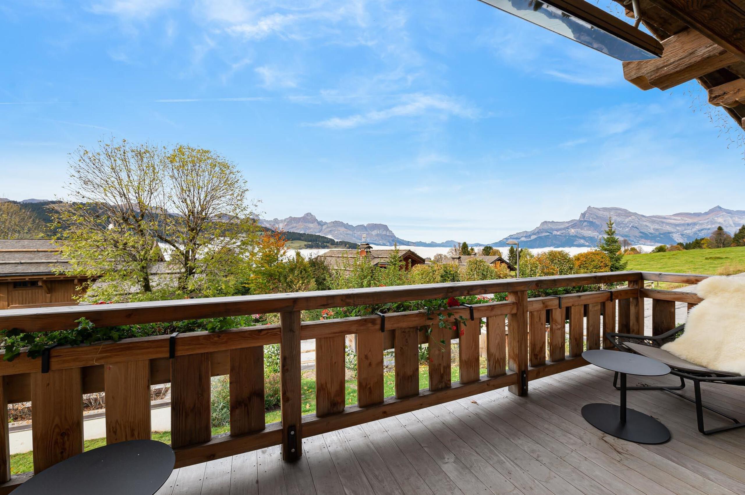 chalet-olga-balcony-mountainview-prime-location-stunning-scenic-views-luxury-rental-retreat-megeve