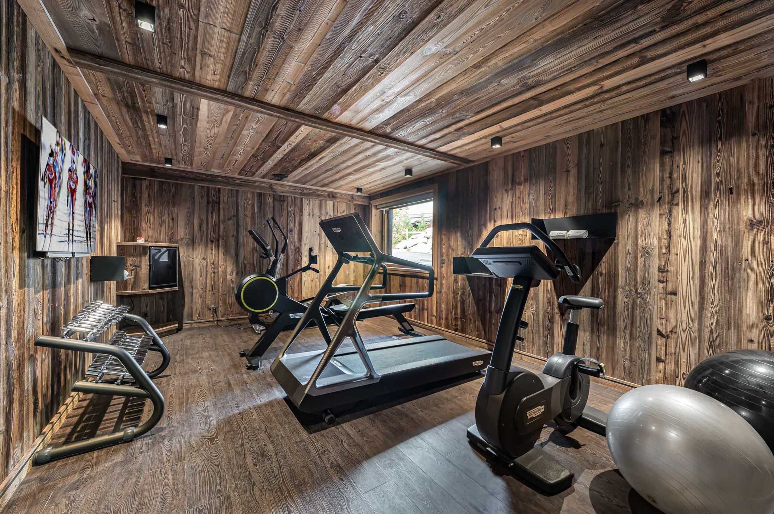 chalet-olga-gym-fitness-suite-workout-wellness-luxury-megeve